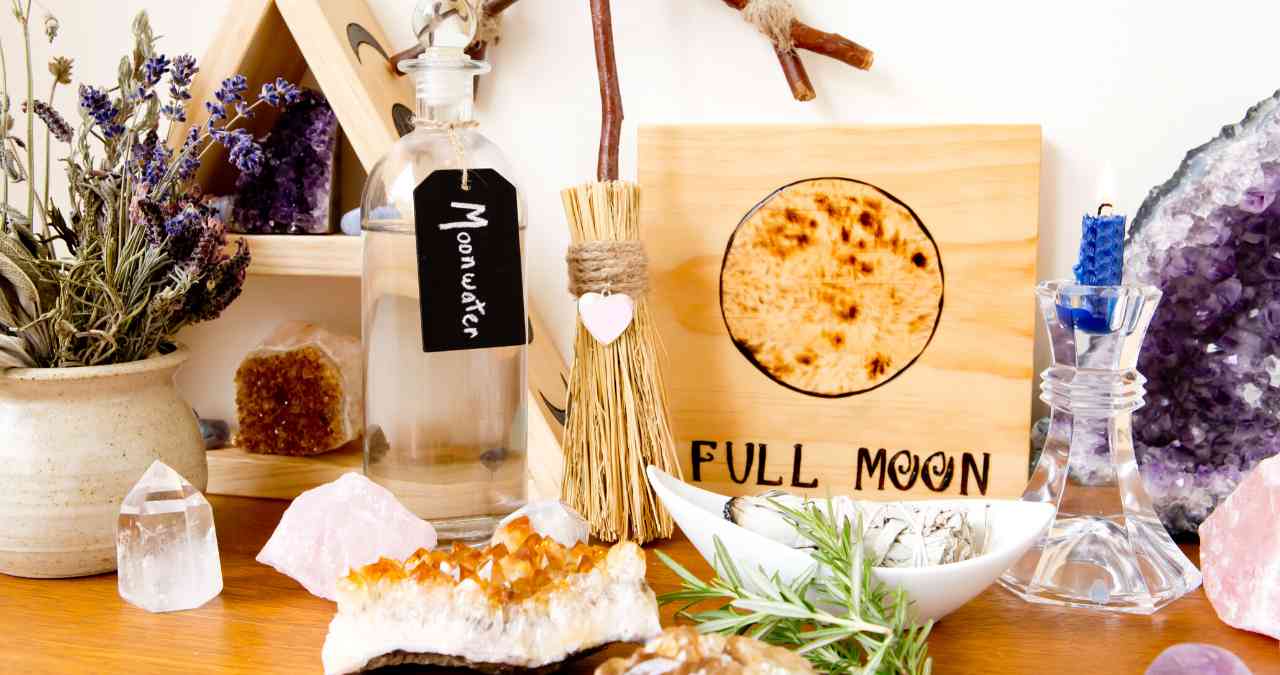 How To Get Rid of Tarot Cards Safely