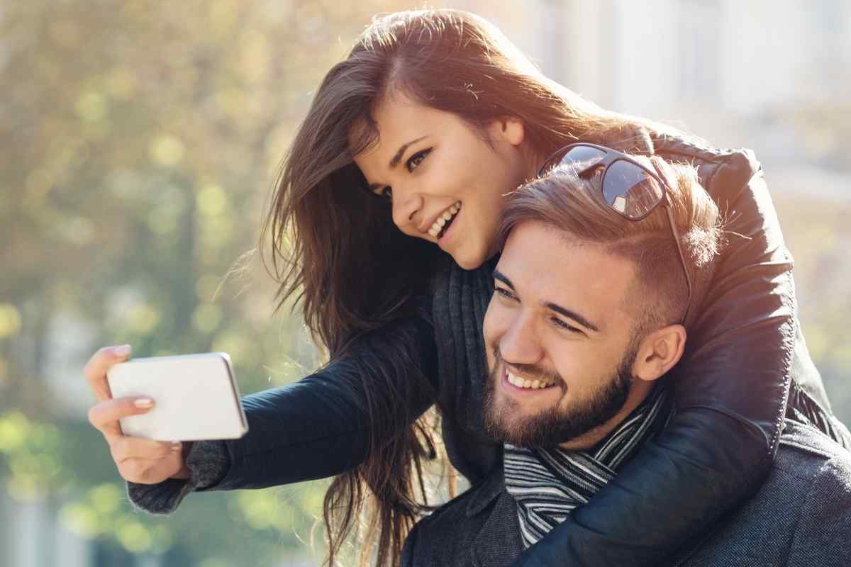 How To Text A Sagittarius Woman
