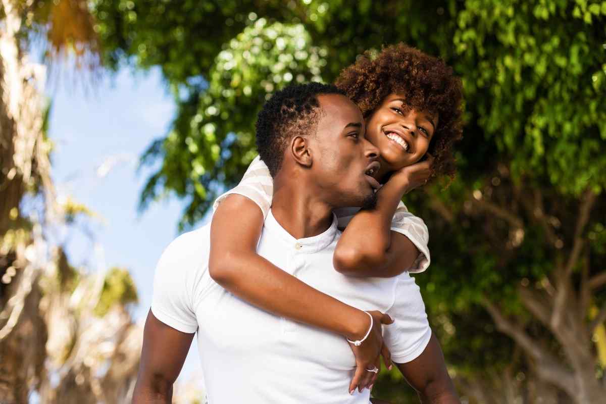 What Does An Aries Woman Like In A Man?