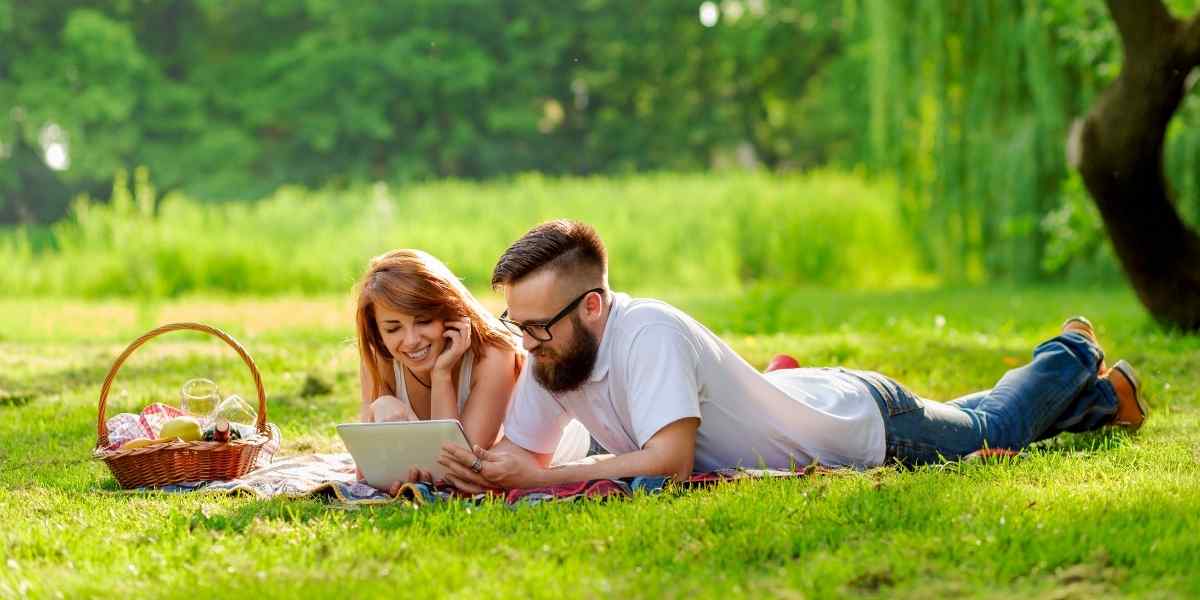 What Does A Sagittarius Man Like In A Woman?