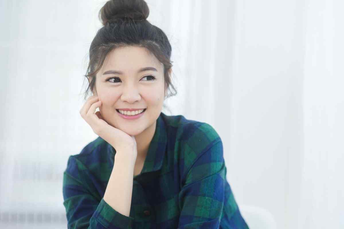 6 Signs A Capricorn Woman Is Falling For You
