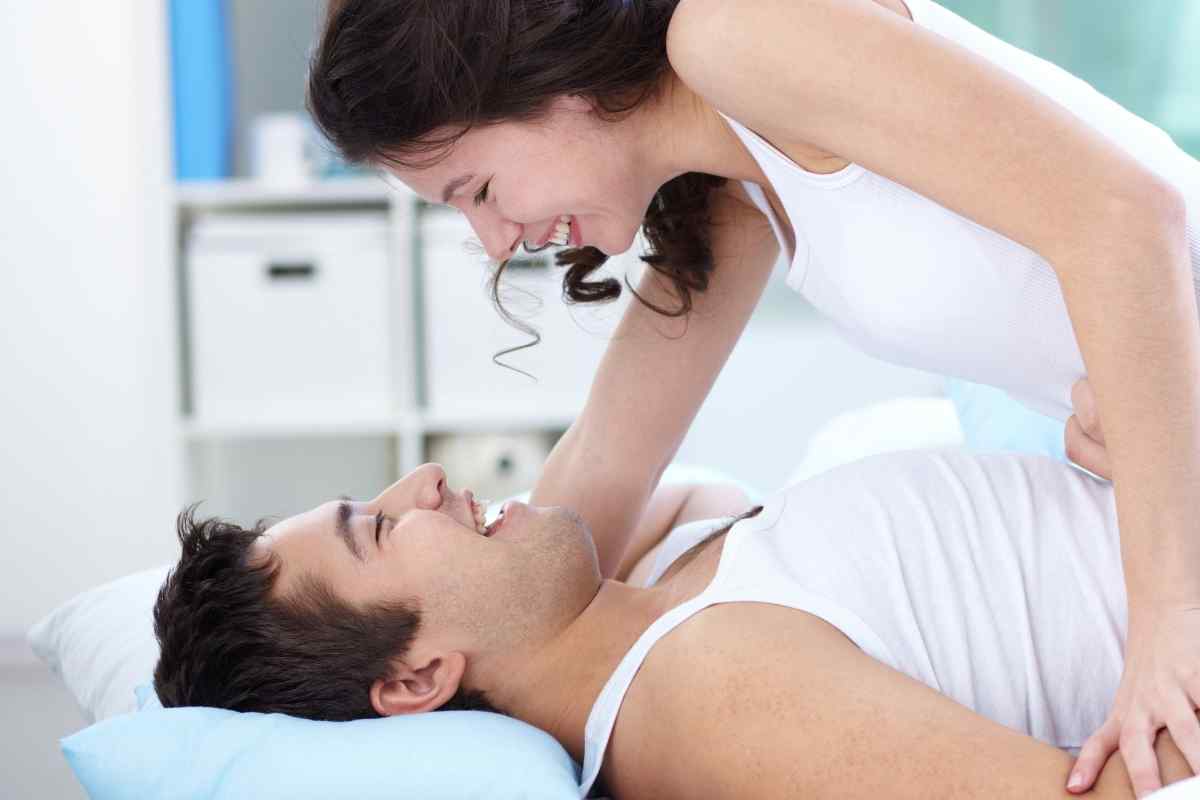 Aquarius Woman in Bed, 7 Steamy Tips To Turn Her On