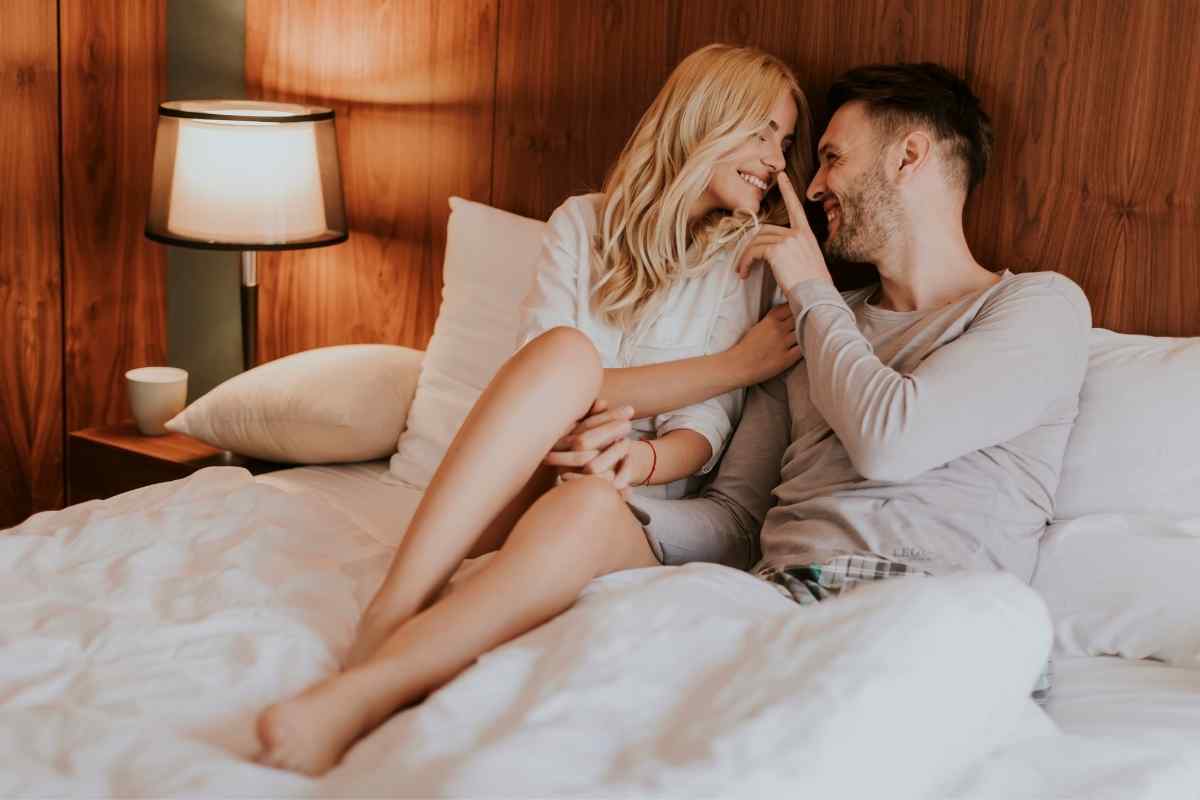 Aquarius Woman in Bed, 7 Steamy Tips To Turn Her On