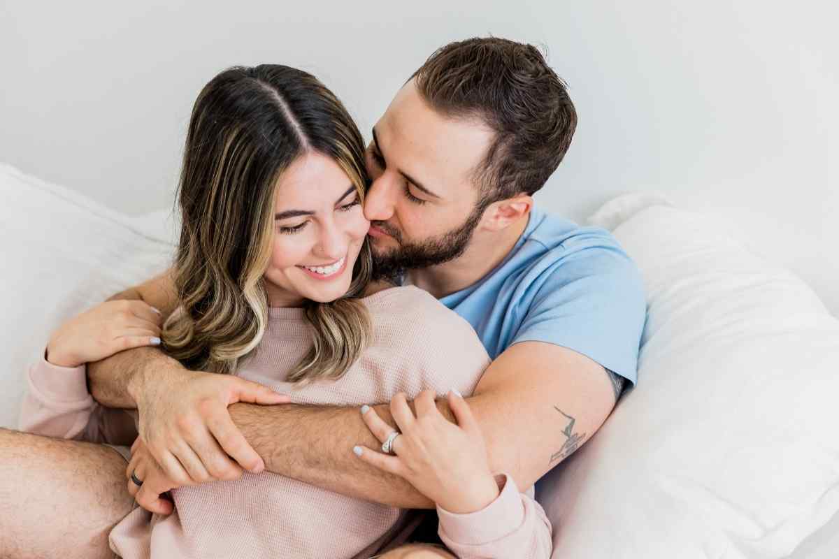 Leo man love patterns including possessiveness and what helps him open up