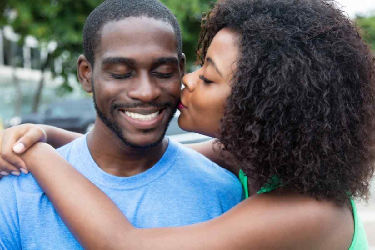 7 Signs A Libra Woman Is In Love