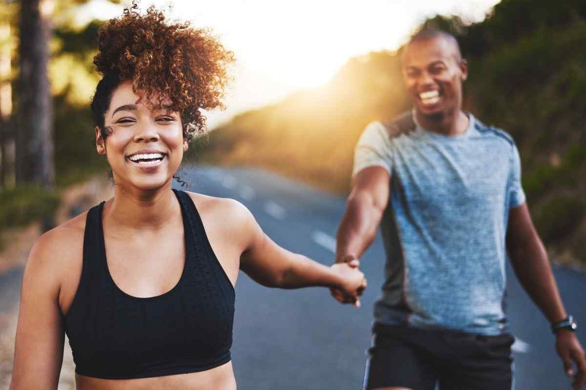 5 Clues A Capricorn Woman Is Flirting With You