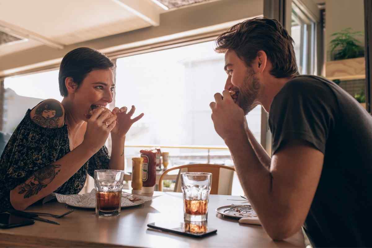 5 Clues A Pisces Man Is Flirting With You
