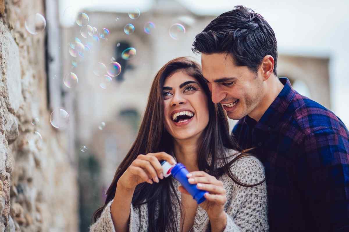5 Clues A Sagittarius Man Is Flirting With You