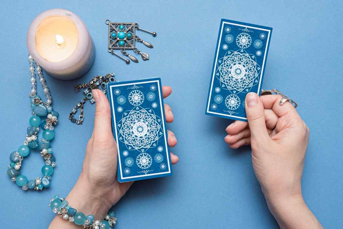 4 of Swords Tarot Card Meaning! (Symbolism, Keywords, Yes or No, And more...)