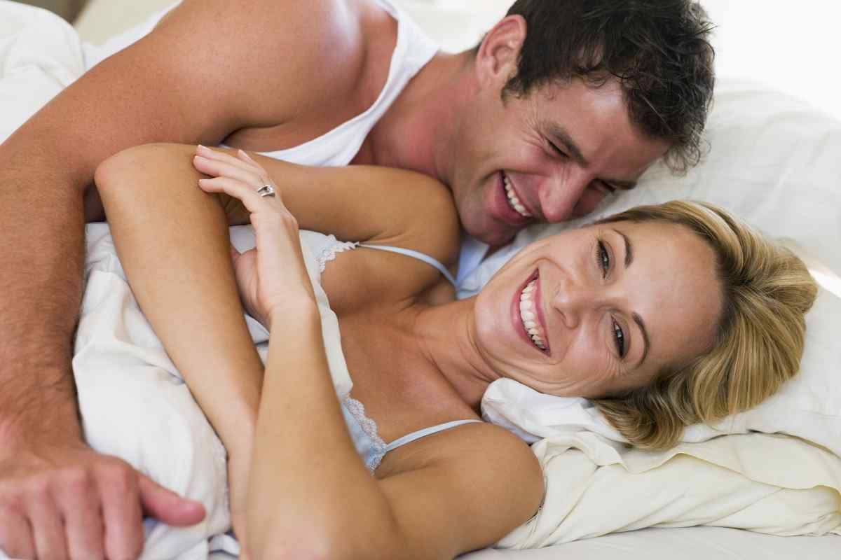 Woman and Capricorn man in a thoughtful, composed setting, engaged in genuine conversation