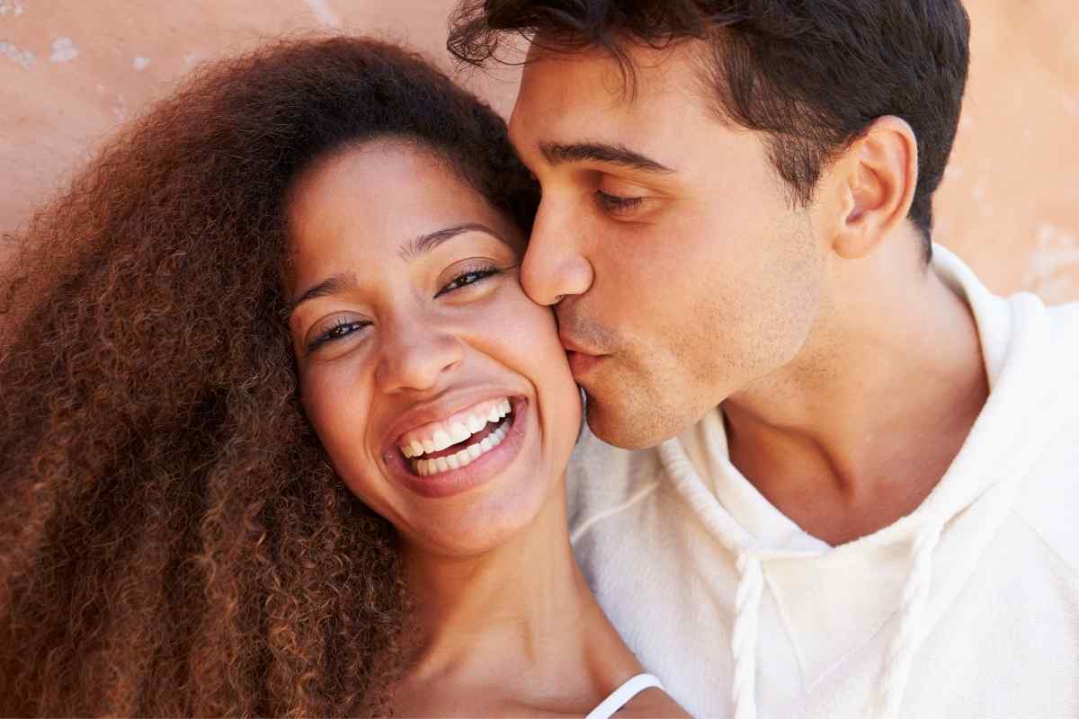 5 Ways to Compliment A Leo Man