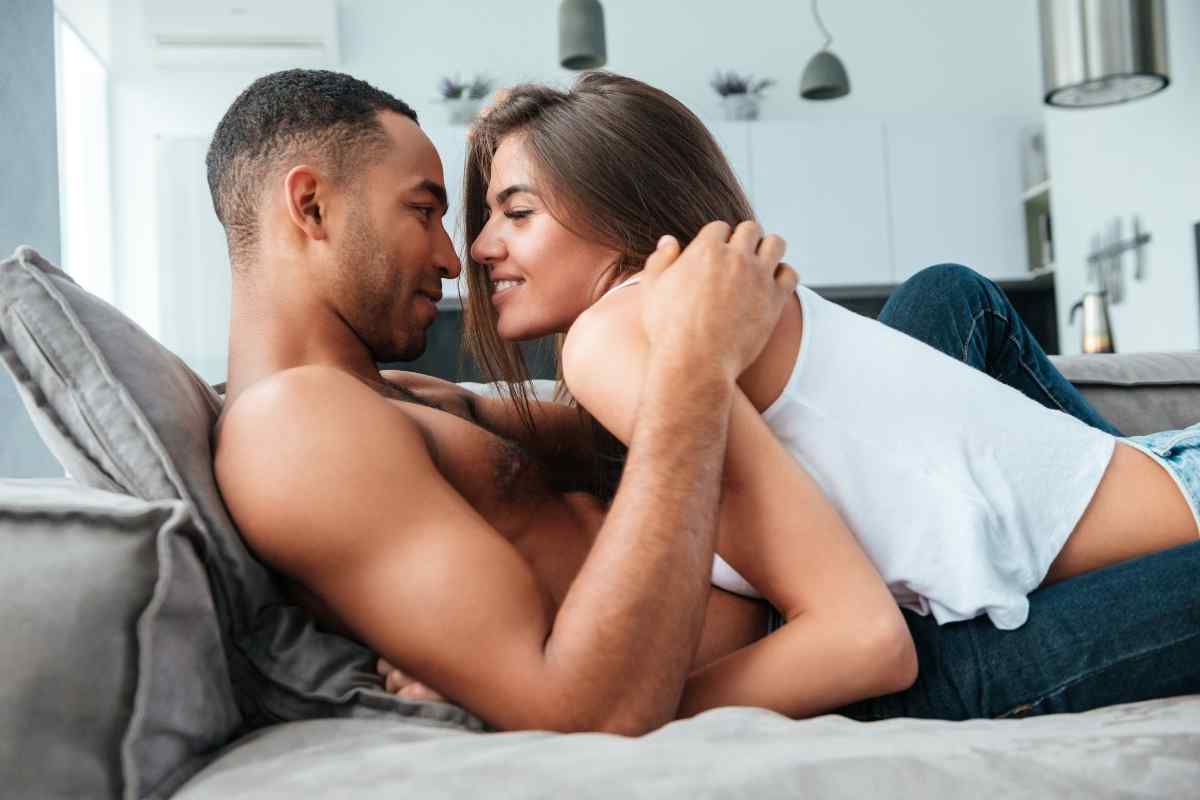 5 Signs An Aries Man Is Playing You