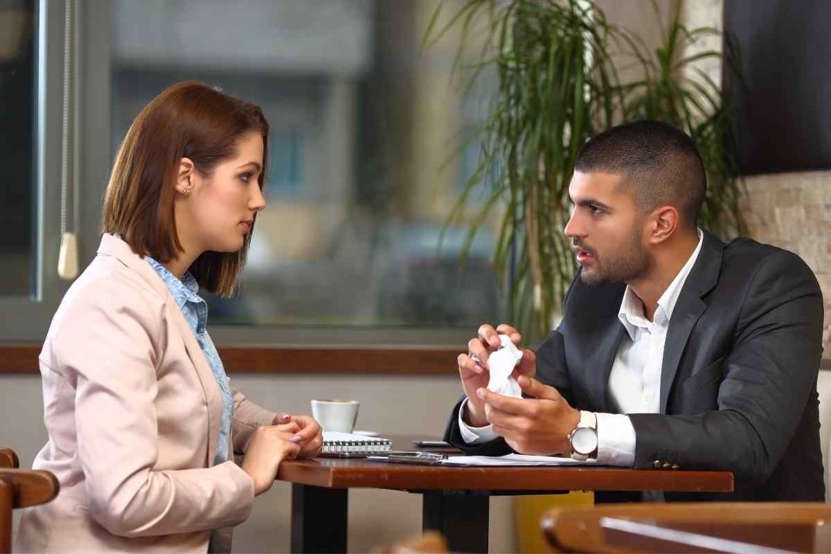 She Returns to Dating When She Chooses