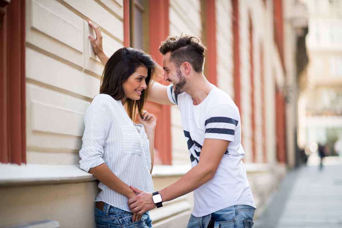 How To Tell If An Aquarius Man Is Lying