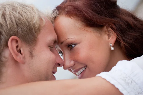 Taurus and Aquarius Moon Compatibility: A Comprehensive Guide